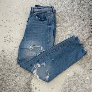 BDG JEANS: SIZE 27 : SLIM STRAIGHT